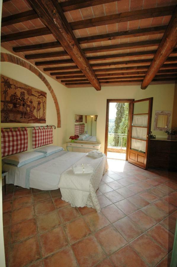Agriturismo Le Querce 팔라야 외부 사진